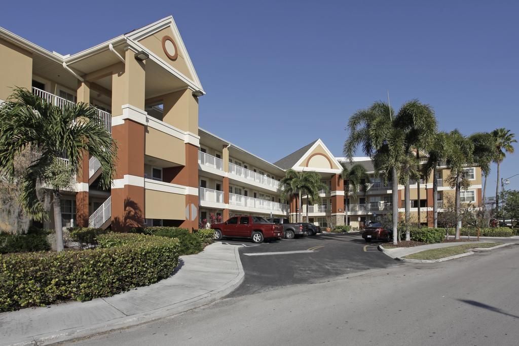 Extended Stay America Suites - Fort Lauderdale - Cypress Creek - Andrews Ave Exterior photo